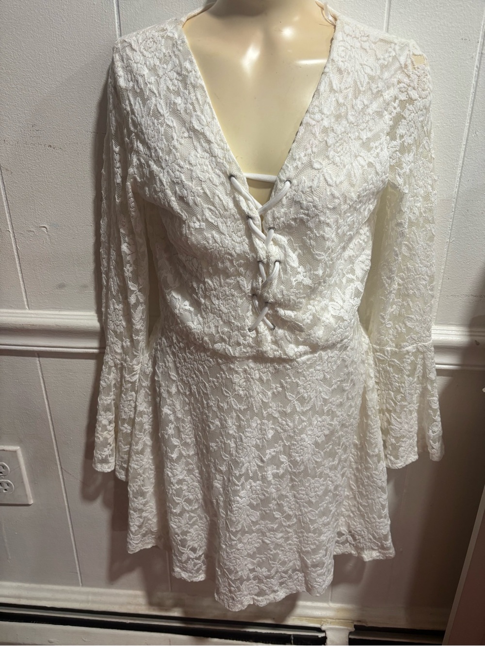 Ambiance White Lace Long Sleeve V-Neck Dress